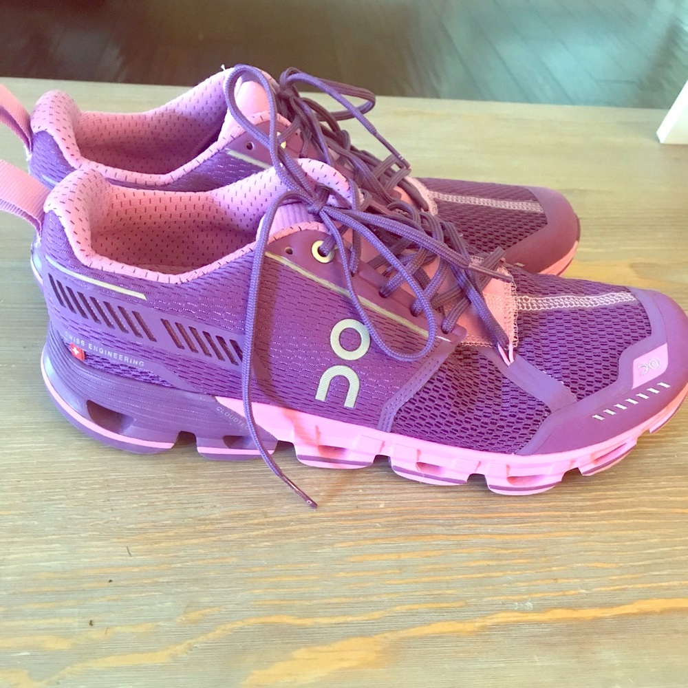 Women’s Swiss Engineering CloudTec Tennis Shoes